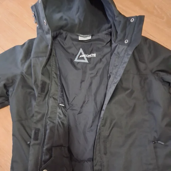 Avalanche Black Hooded Puffer Jacket with Brown Patch - Picture 6 of 10